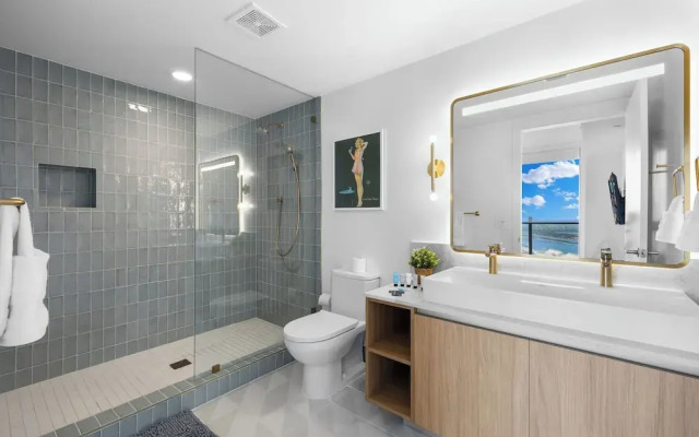 Luxury Downtown Condos with City Views