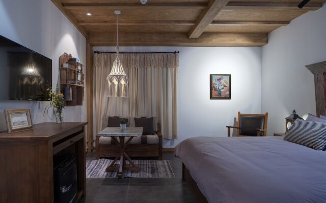 Castle Farmstay Hotel