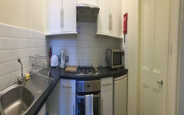 Menzies Apartment