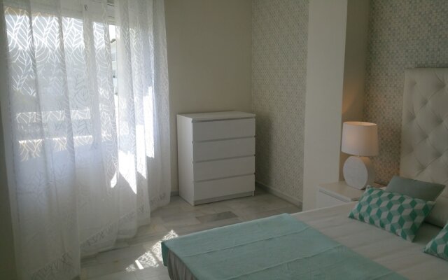 Marbella Beach Centre 2 beds Segovia E