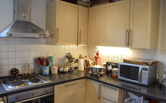 1 Bedroom Apartment in Surrey Quays