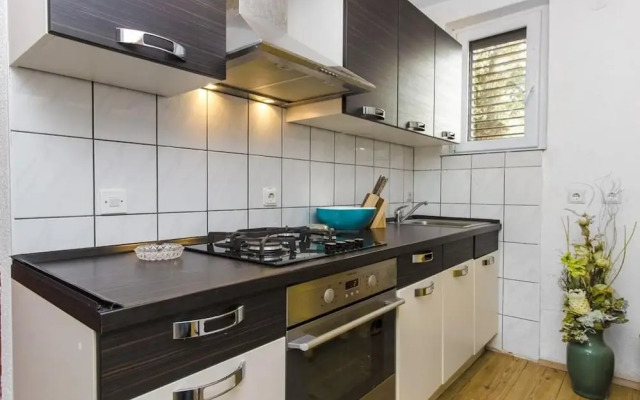 Milla - by the Beach - A3