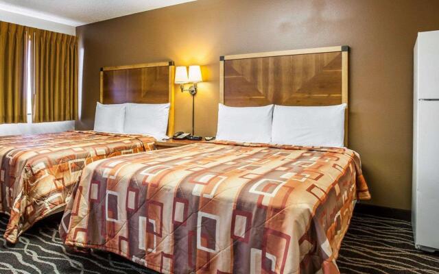 Econo Lodge Ellensburg Near University