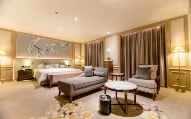 Weihaiwei Hotel