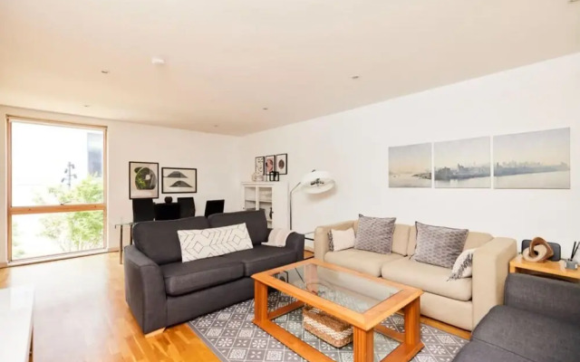The Jasper Walk Escape - Charming 2bdr Flat With Balcony