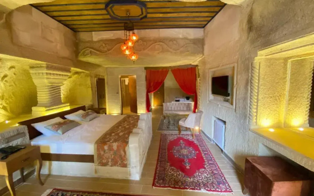 Mesken Cave Suites