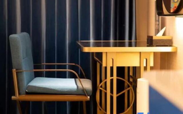 Yuantuo Hotel (Tianjin 5th Avenue Xikang Road Subway Station)