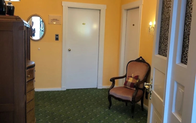 Hotel Pension Villa Holstein