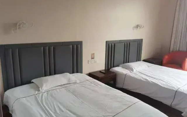 QingMu Hotel (Zhenjiang Jiangsu University Branch)