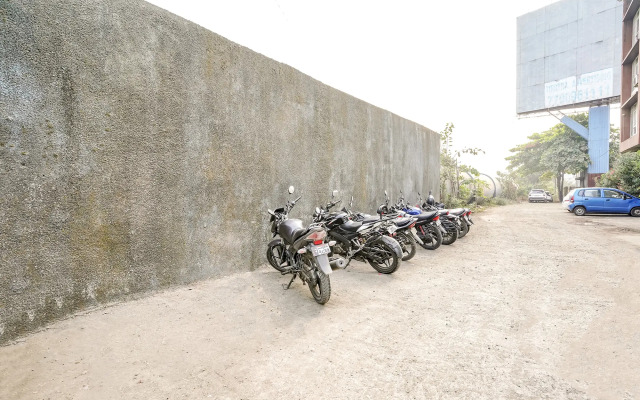 Fabhotel Mahadev Residency