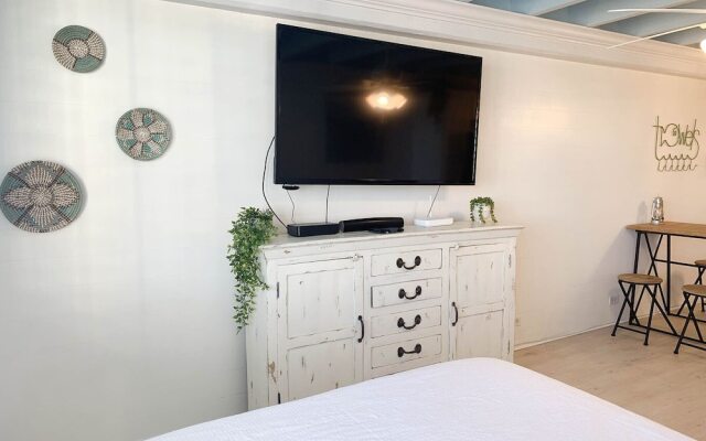 Fontainebleau Terrace by SVR