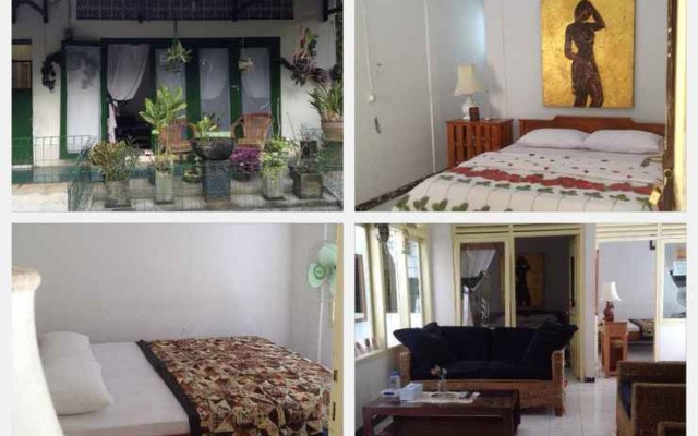 Marlon's Rest Homestay – Guest Rooms – Batukaras