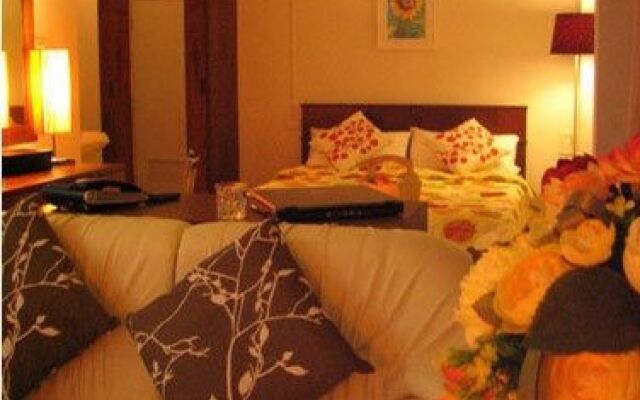The Room Resort Apartment