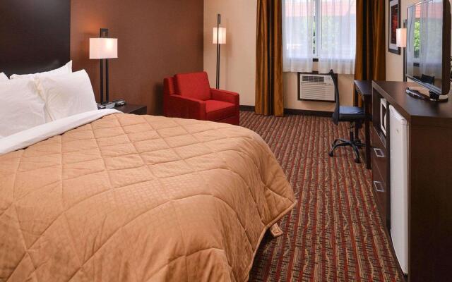 Quality Inn & Suites Tacoma - Seattle