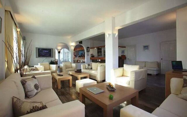 New Aeolos Hotel
