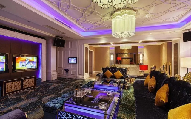 Xinxing Century Hotel