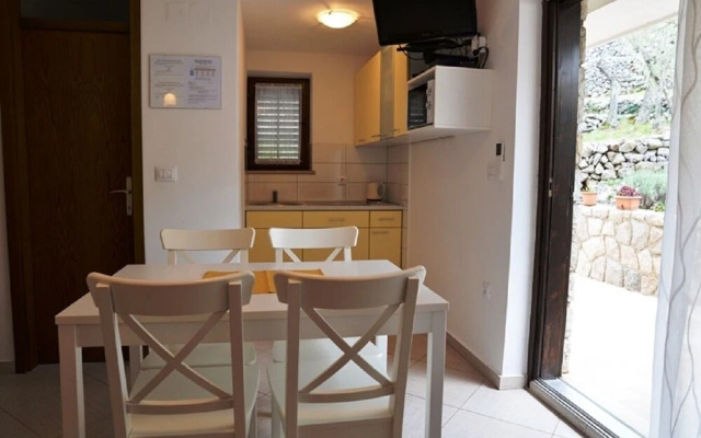 Forna - Free Parking - A3