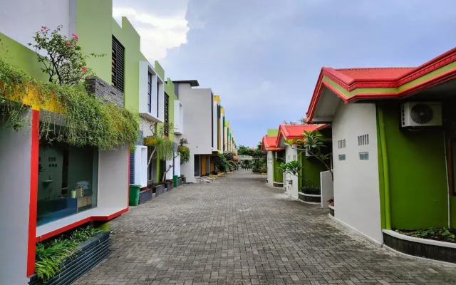 Lonari Hotel