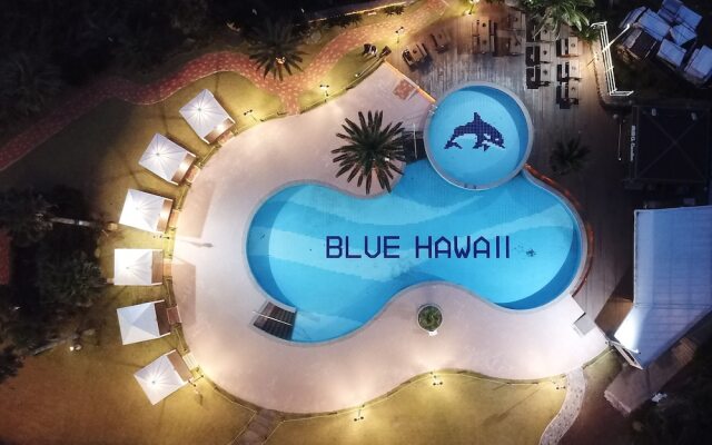 Blue Hawaii Resort