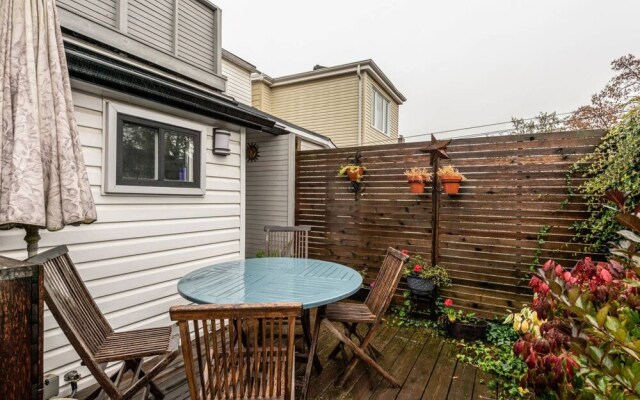 Beautiful, Modern & Spacious 2 Bedroom House