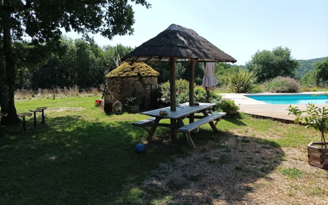 House Near Bonaguil Castle With Private Pool