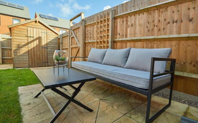 Royal Derby Hospital 3 bed Town House