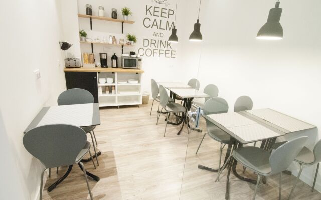 Hostal Live Barcelona