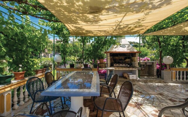 Stunning Apartment in Kampor With Wifi and 2 Bedrooms