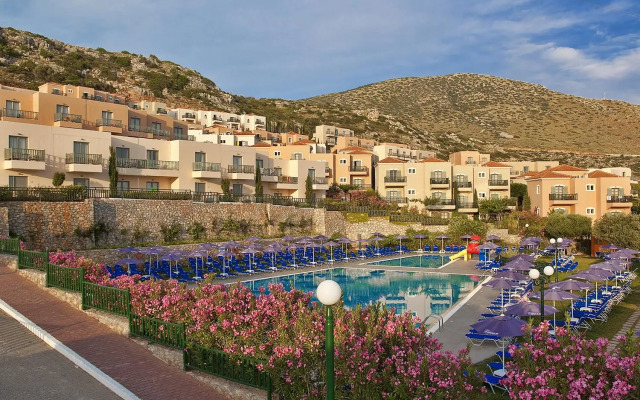 Elios Hill - Sun Kissed Happiness Hotel