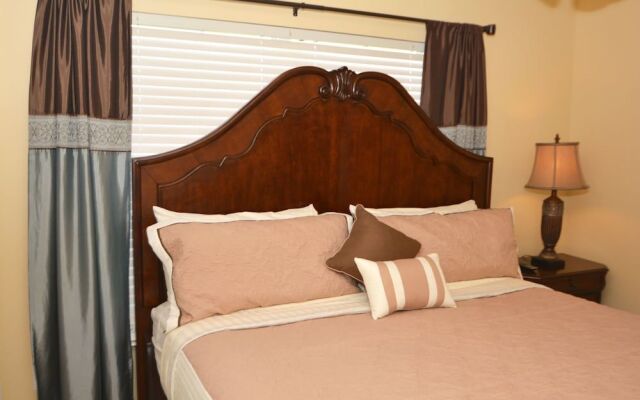 620SC Donald s Safari Station 5 Br home by RedAwning