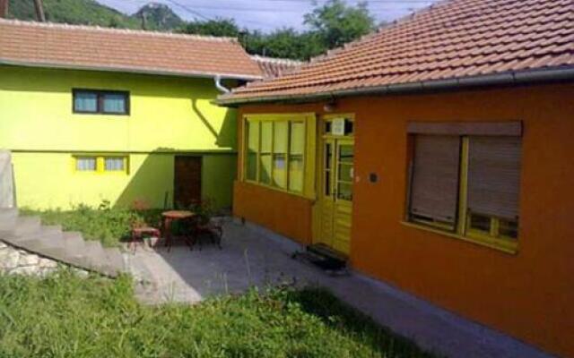 Edi Apartmani