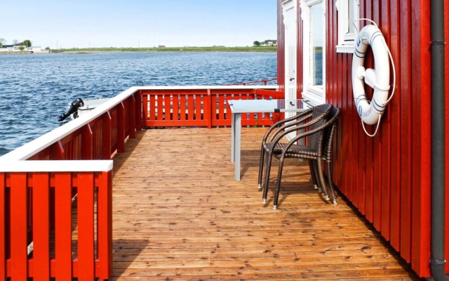 6 Person Holiday Home in Brekstad