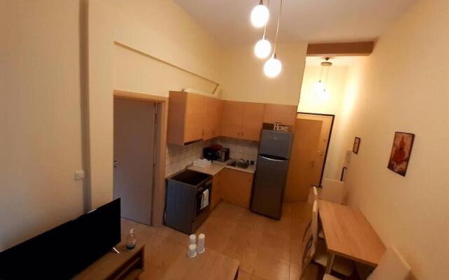 Dreamy Apartment City Center 1 thesbnbgr