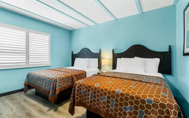 NOHO Hotel