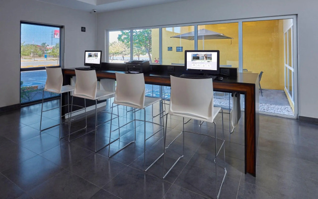 City Express by Marriott Irapuato Norte