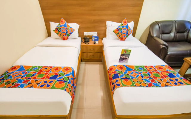 Fabhotel Jansi Deluxe Gandhipuram