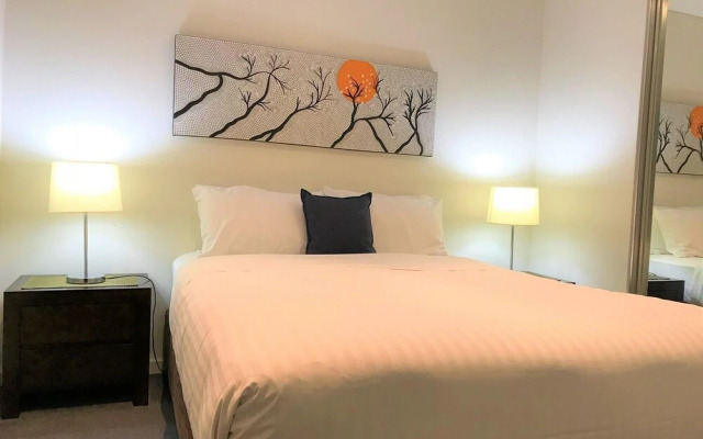 Kings Park Apartment 10