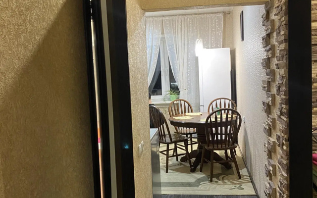 Апартаменты на проспекте 60 лет СССР 16