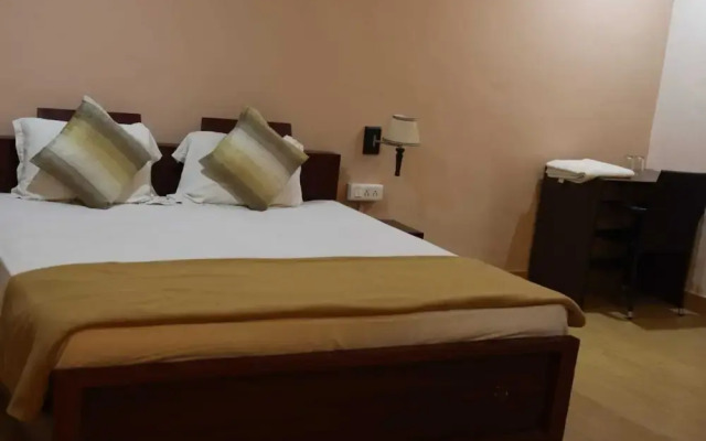 Shri Krishna Jungle Resort