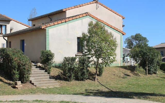 House With one Bedroom in Saint-martin-d'ardèche, With Wonderful Mount