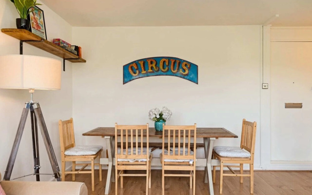 Stunning 1 Bedroom Apartment in Battersea