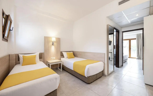 Aristoteles Holiday Resort & Spa