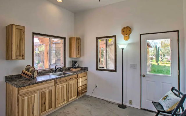 Pet-friendly Cave Creek Villa w/ Backyard Oasis!
