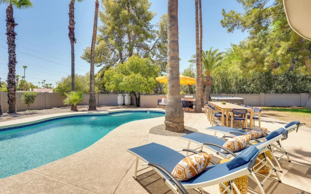 Private Pool & Hot Tub: Spacious Scottsdale Home!