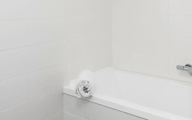 Detached Villa With Dishwasher, 400 m. From the Beach