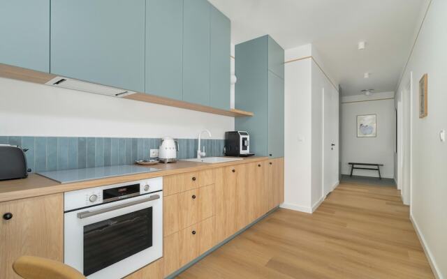Unique two Bedroom Apartment by Renters