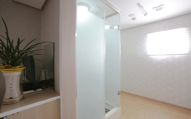 K-Pop Residence Myeong Dong
