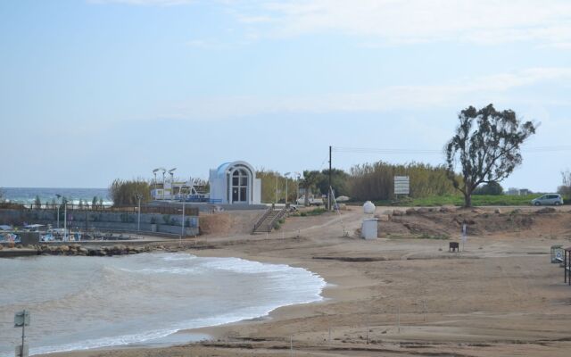 Kapparis Beach Villa 1