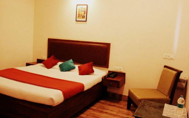 Hotel Harsh Ananda