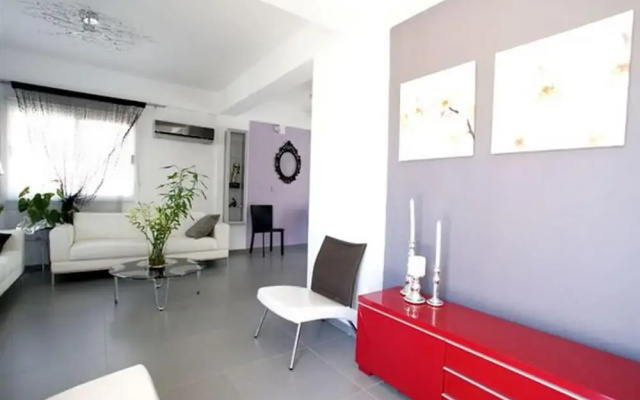 Villa Dione